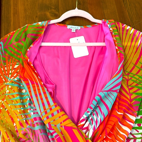 WHITE BIRCH BOUTIQUE ROMPER FLIRTY TROPICAL LOOSE FITTING TOP ELASTIC WAIST L - Picture 13 of 15